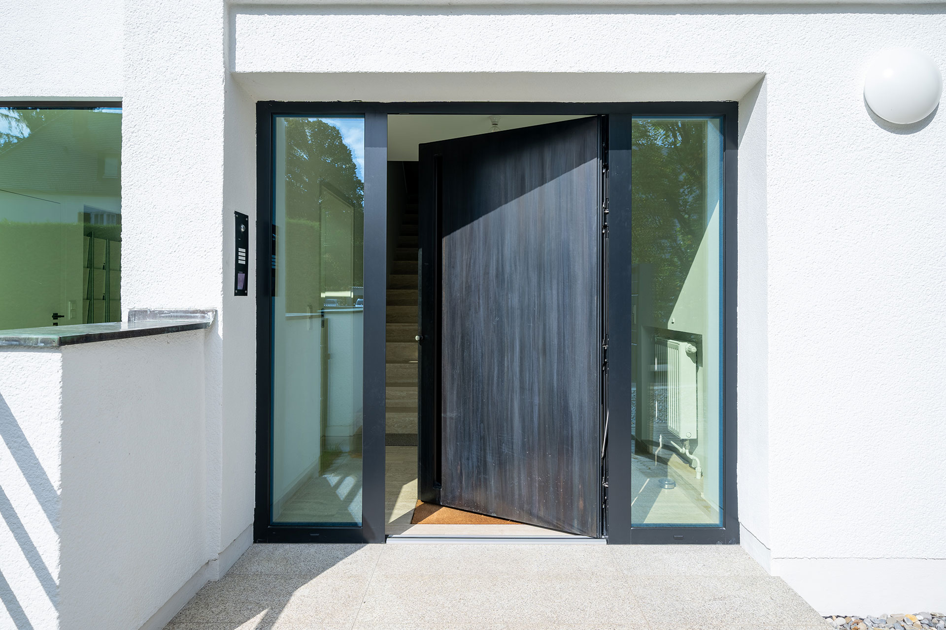 Haustür aus Aluminium Haustür aus Aluminium